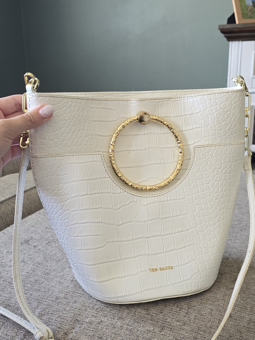 Ted Baker White Maisee Leather Bucket Bag